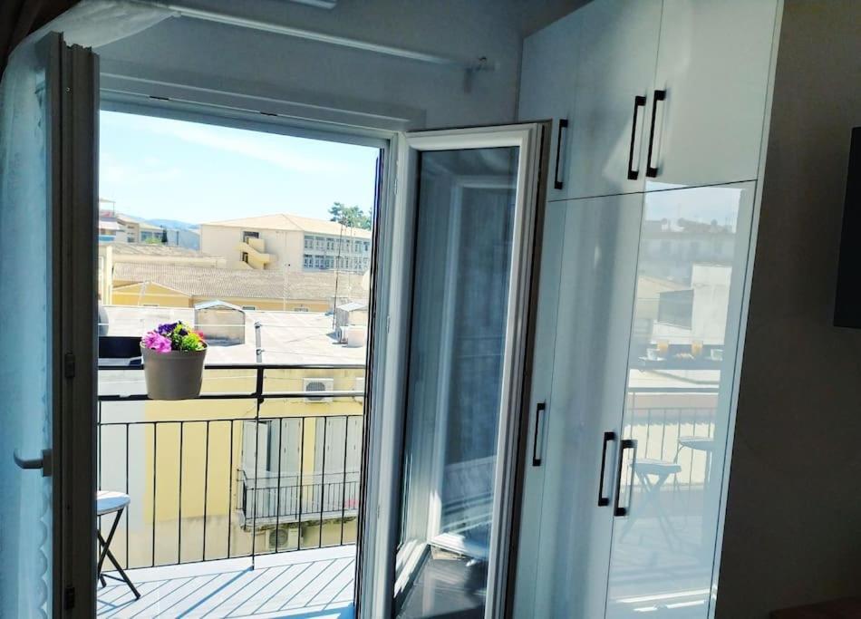 Chrysa'S Cozy Apartment Corfu  Exterior foto